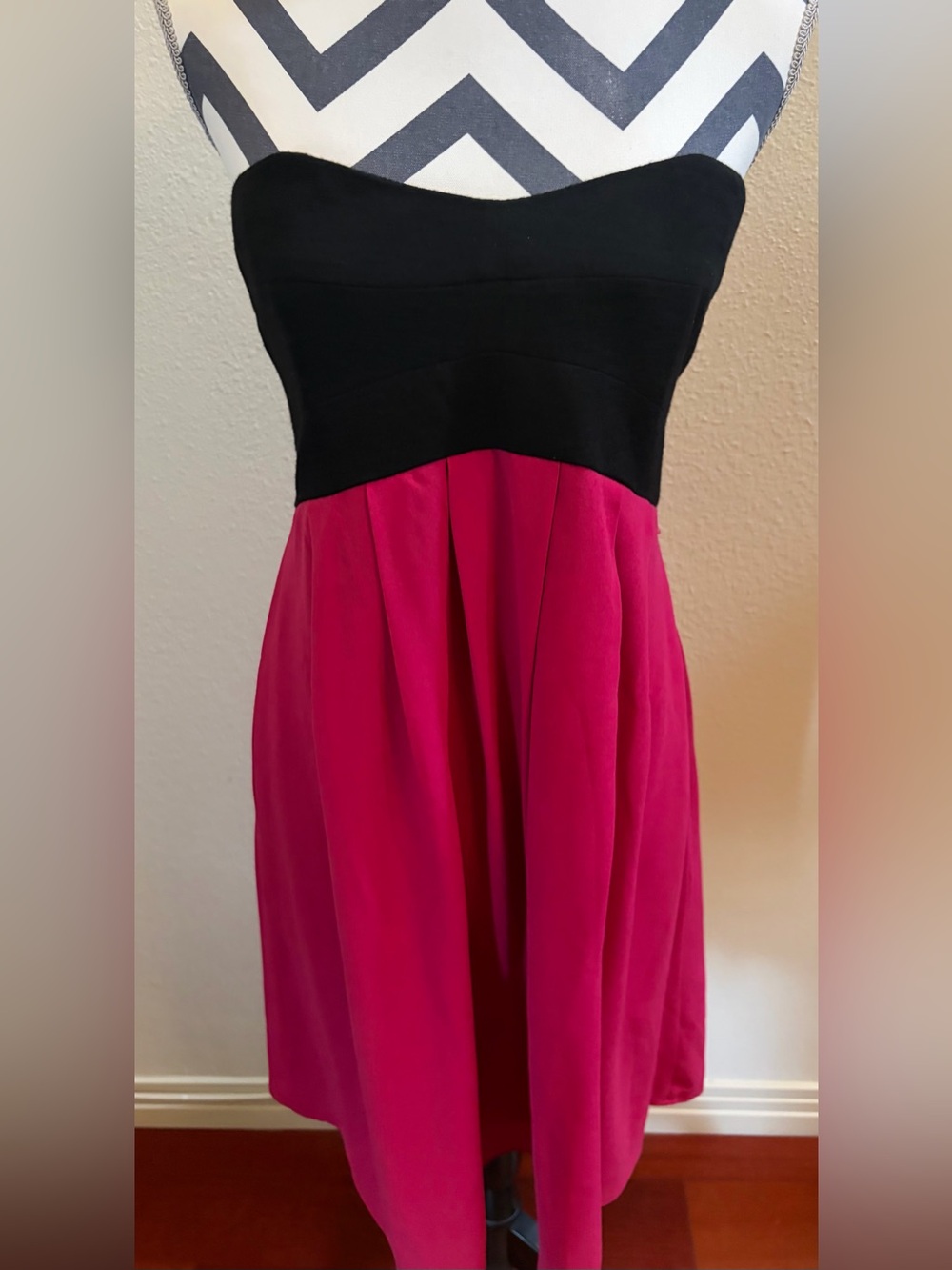 NWT Club Monaco Michelle Strapless Corset Dress Size 12 Pink Black
